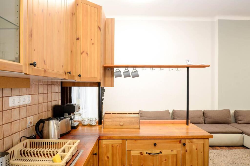 Famous Kiraly Street At Large 3Br 10Ppl @ Central Budapest Bagian luar foto